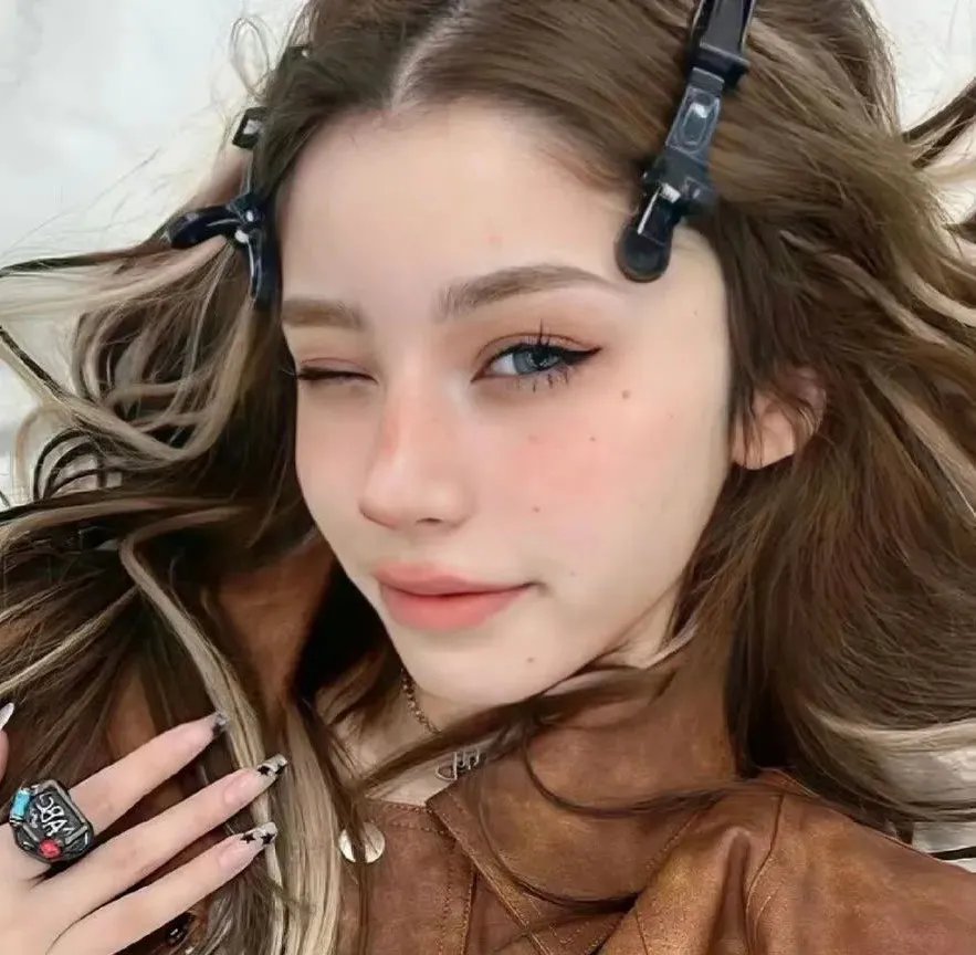 反黑路人甲国语